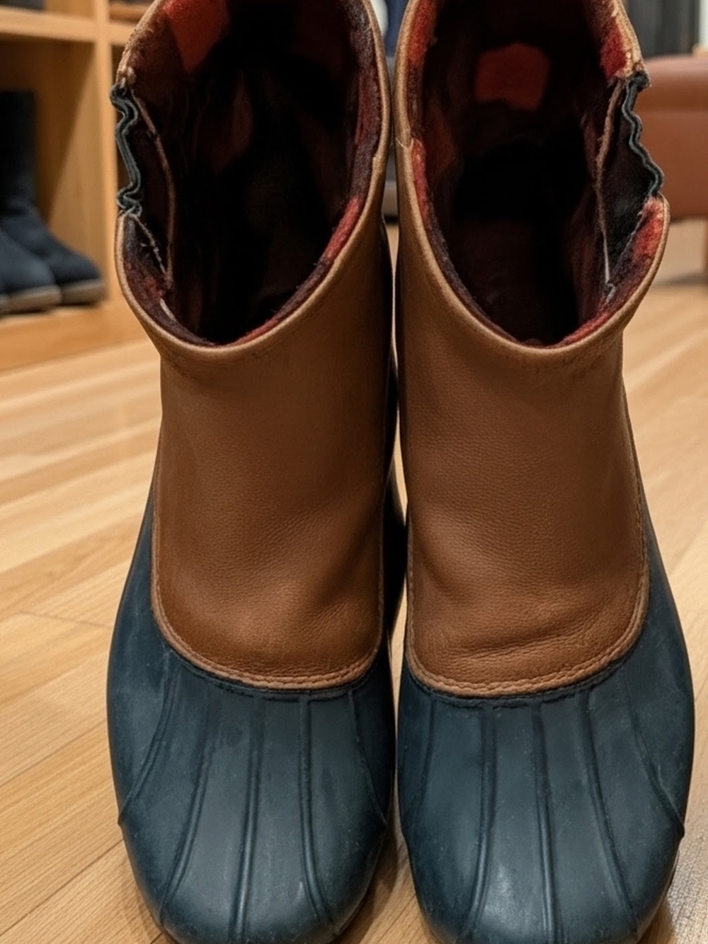 SPERRY Men's Brown and Navy Blue Waterproof Duck Boots Size 11.5 Men